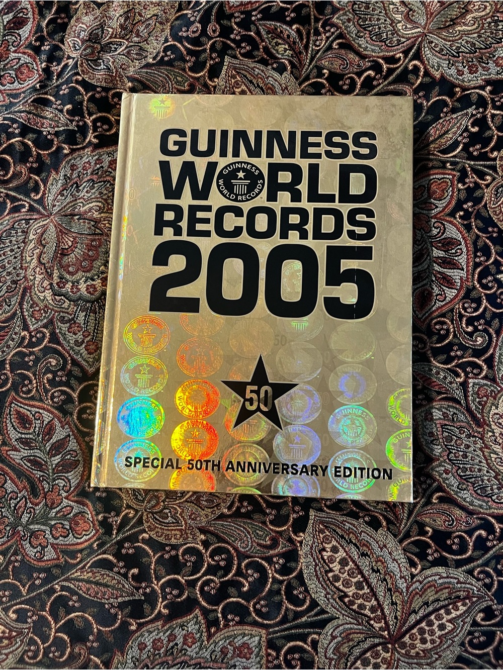 Guinness World Records 2005 Special 50th Anniversary Edition - Gold Holographic